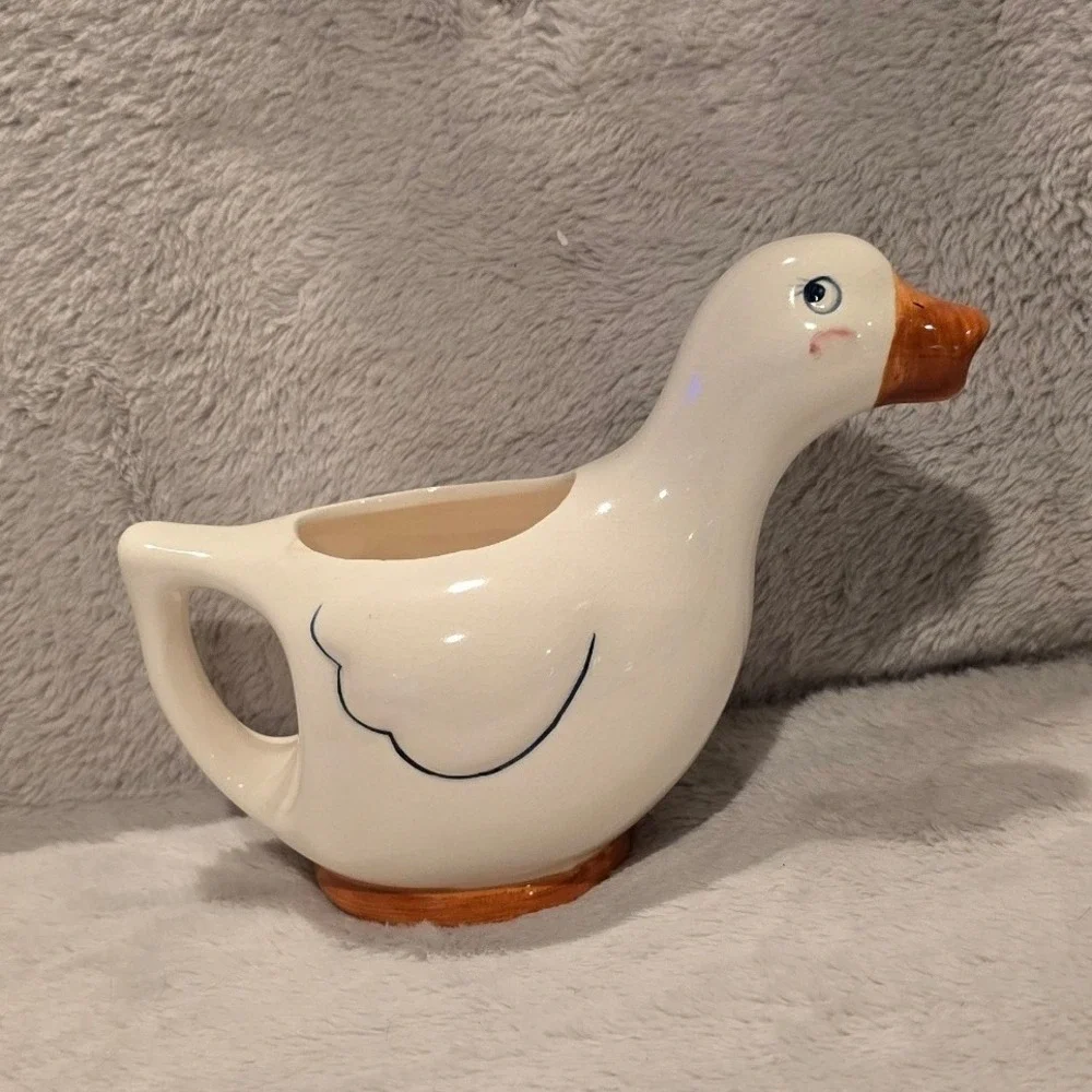 Vintage Ceramic Duck Creamer Pitcher White with Red Heart Farmhouse Kitschy